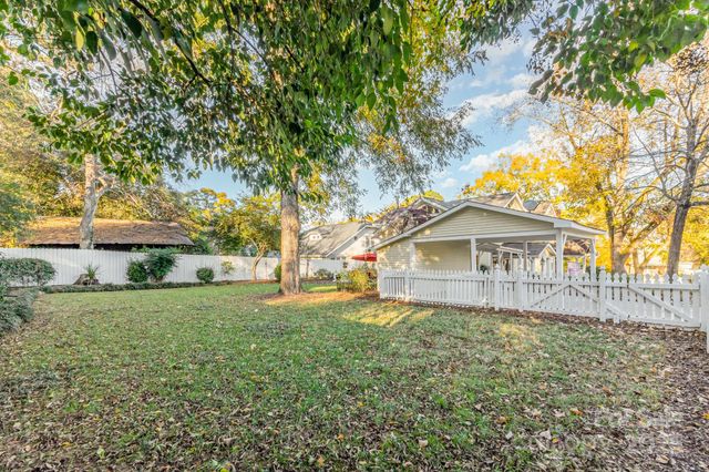 22 Poplar Street, Belmont, NC 28012