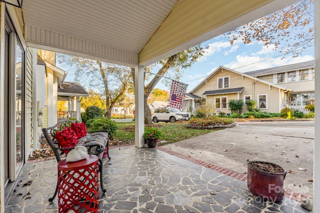 22 Poplar Street, Belmont, NC 28012