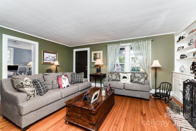 22 Poplar Street, Belmont, NC 28012