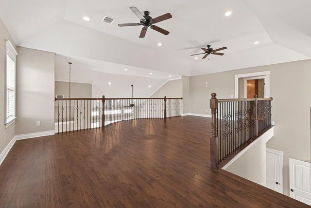 912 Roberts Street, East Bernard, TX 77435