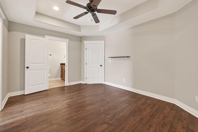 912 Roberts Street, East Bernard, TX 77435