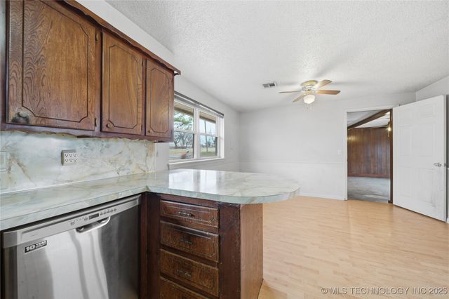 1301 Jodebo Street, Cleveland, OK 74020