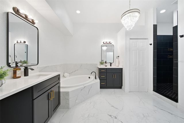 515 VILLA TREVISO COURT, Apollo Beach, FL 33572