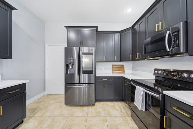 515 VILLA TREVISO COURT, Apollo Beach, FL 33572