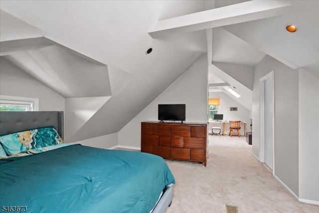 35 Deerfield Dr, West Orange Twp., NJ 07052