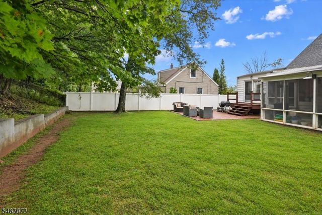 35 Deerfield Dr, West Orange Twp., NJ 07052