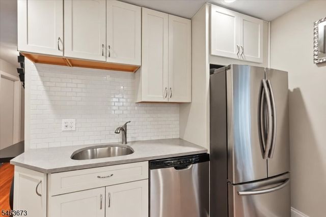 35 Deerfield Dr, West Orange Twp., NJ 07052