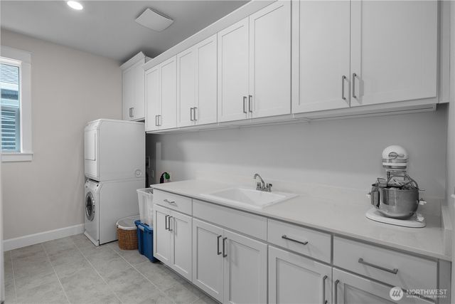 2905 Arrowroot Loop SE, Lacey, WA 98513