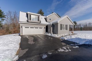 113 Crawley Falls Rd Unit 3, Brentwood, NH 03833