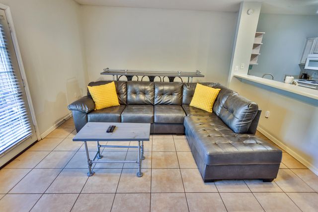 211 SE Third Street, H, Fort Walton Beach, FL 32548