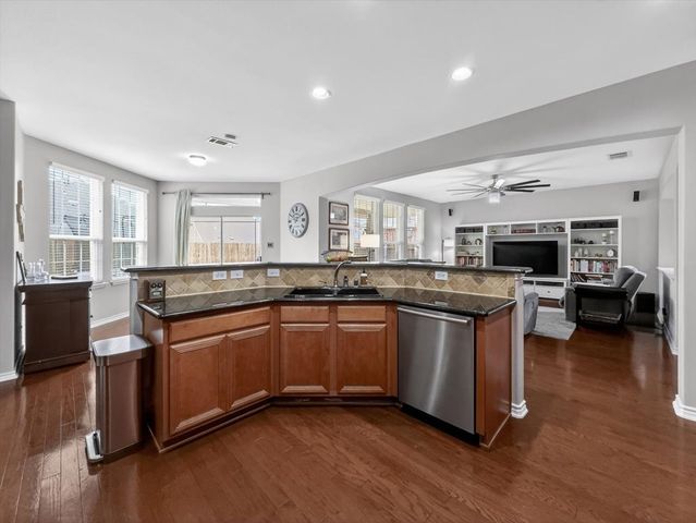 2679 Lake Ridge Drive, Little Elm, TX 75068