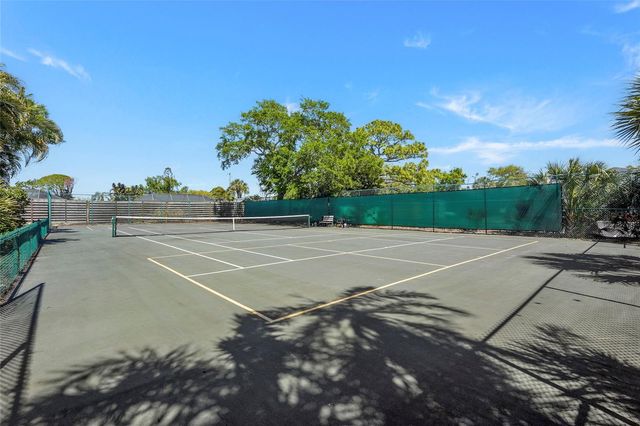 3324 THORNWOOD ROAD 3324, Sarasota, FL 34231