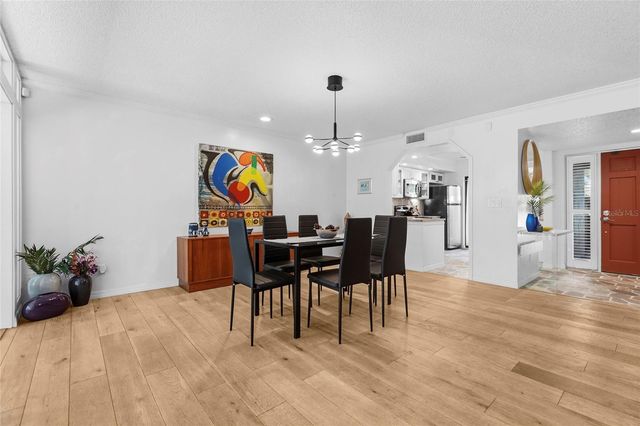 3324 THORNWOOD ROAD 3324, Sarasota, FL 34231