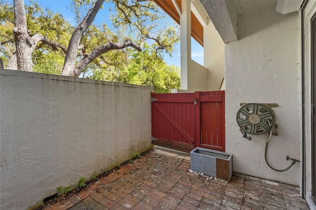 3324 THORNWOOD ROAD 3324, Sarasota, FL 34231