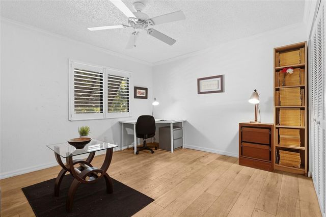 3324 THORNWOOD ROAD 3324, Sarasota, FL 34231