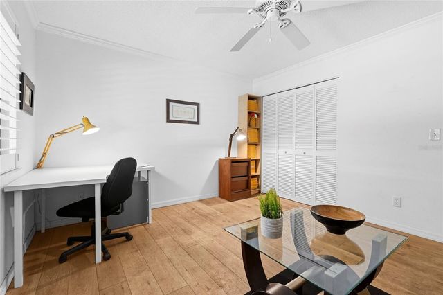 3324 THORNWOOD ROAD 3324, Sarasota, FL 34231