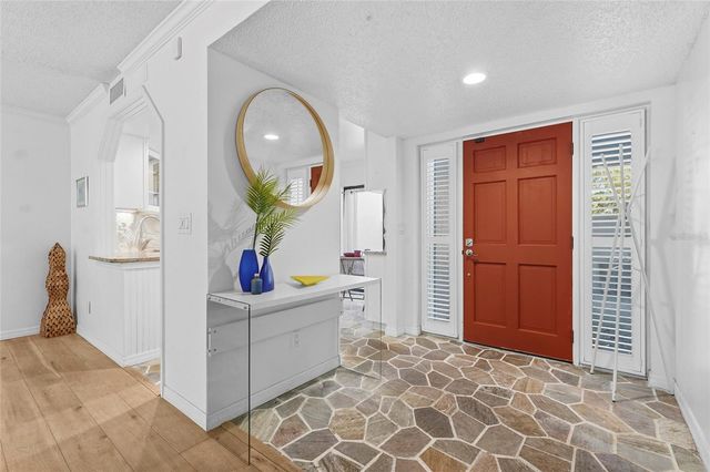 3324 THORNWOOD ROAD 3324, Sarasota, FL 34231