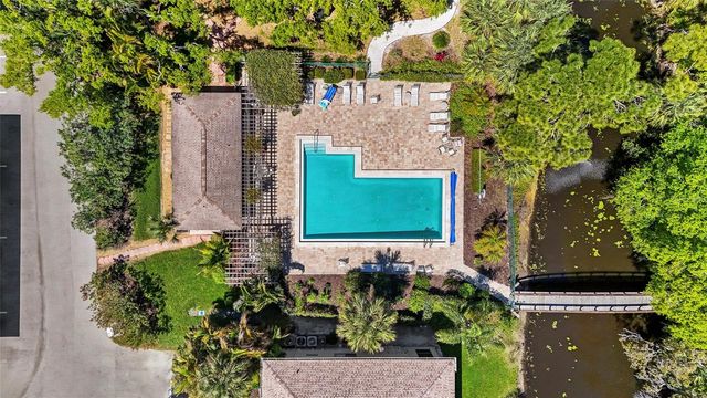 3324 THORNWOOD ROAD 3324, Sarasota, FL 34231