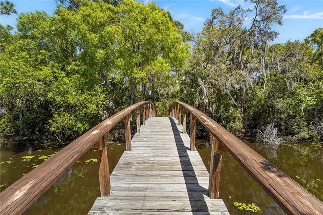 3324 THORNWOOD ROAD 3324, Sarasota, FL 34231