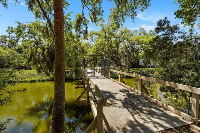 3324 THORNWOOD ROAD 3324, Sarasota, FL 34231