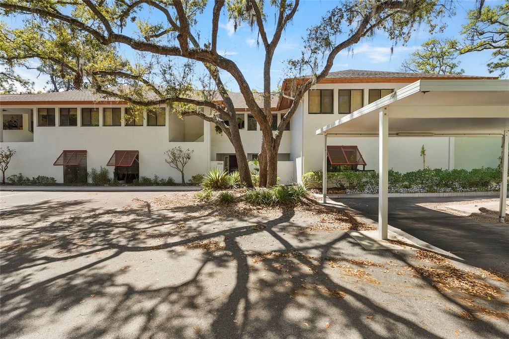 3324 THORNWOOD ROAD 3324, Sarasota, FL 34231