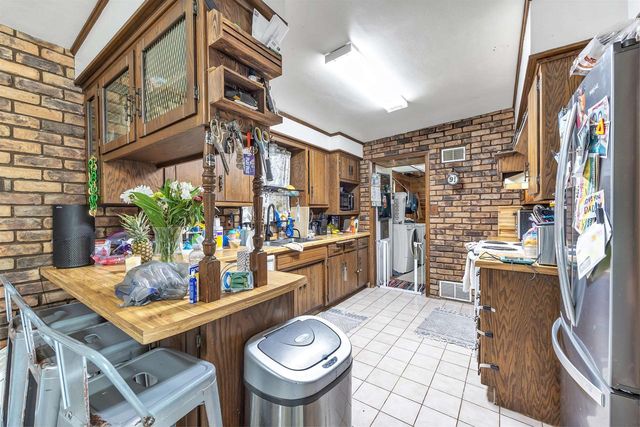 1159 HOBART DRIVE, Green Bay, WI 54304