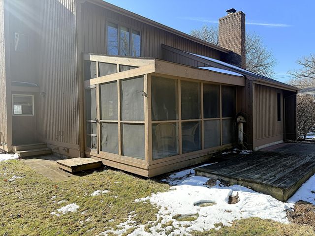 1225 Eustace Drive, Dixon, IL 61021