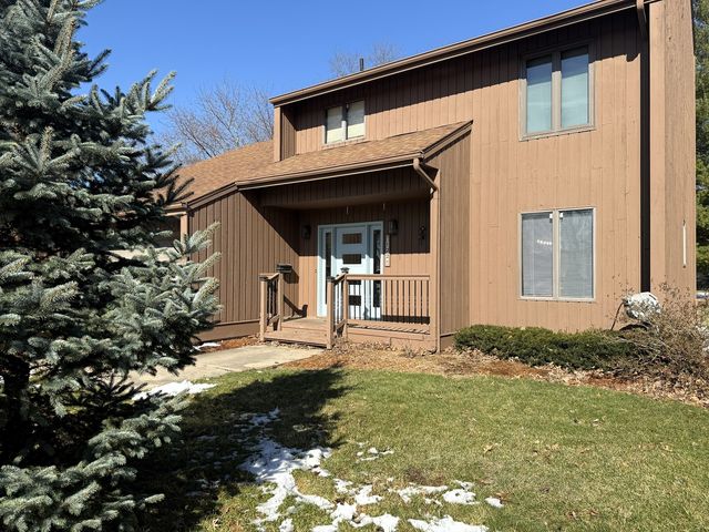 1225 Eustace Drive, Dixon, IL 61021