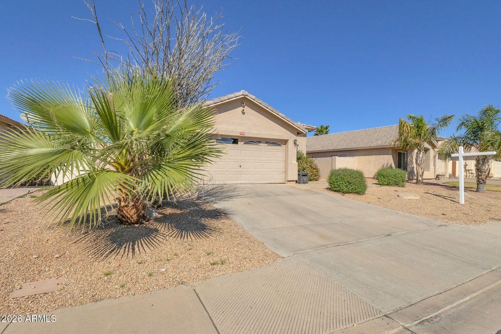 9236 E MEDINA Avenue, Mesa, AZ 85209 — photo 3