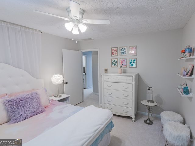 160 River Run, Roswell, GA 30075
