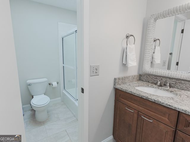 160 River Run, Roswell, GA 30075