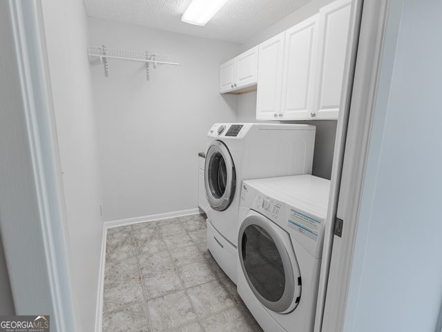 160 River Run, Roswell, GA 30075