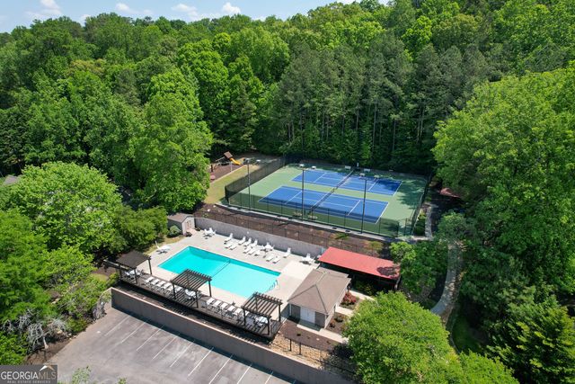160 River Run, Roswell, GA 30075
