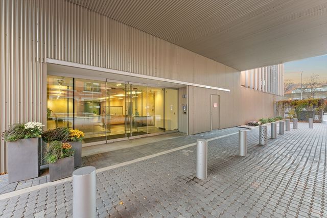 141 Dorchester Ave 202, Boston, MA 02127