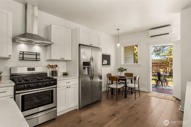 3222 38th Avenue SW, Seattle, WA 98126