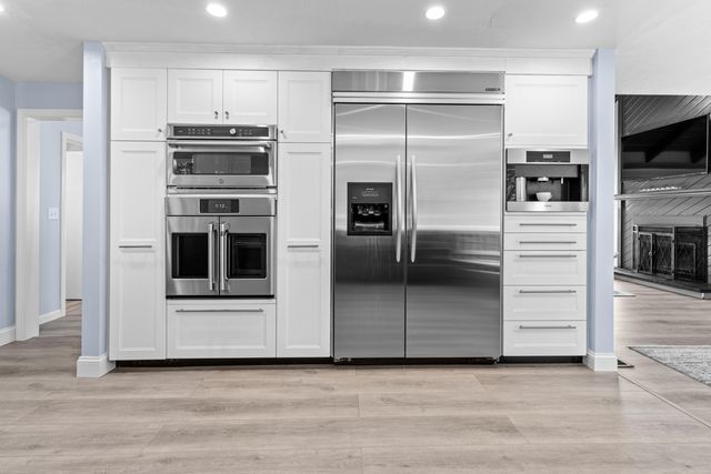 16 Alder Lane, North Falmouth, MA 02556