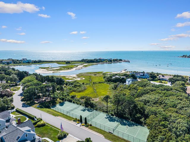 16 Alder Lane, North Falmouth, MA 02556