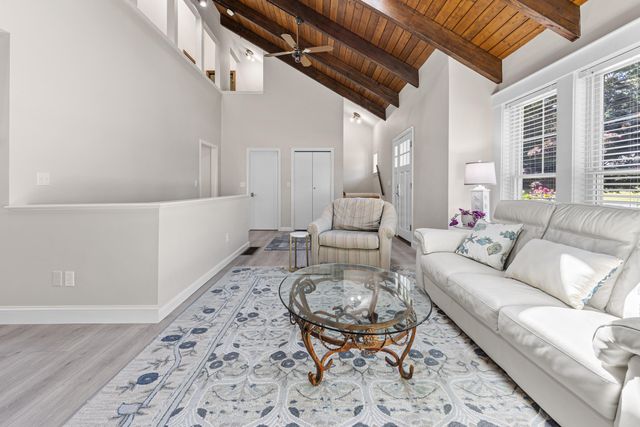 16 Alder Lane, North Falmouth, MA 02556