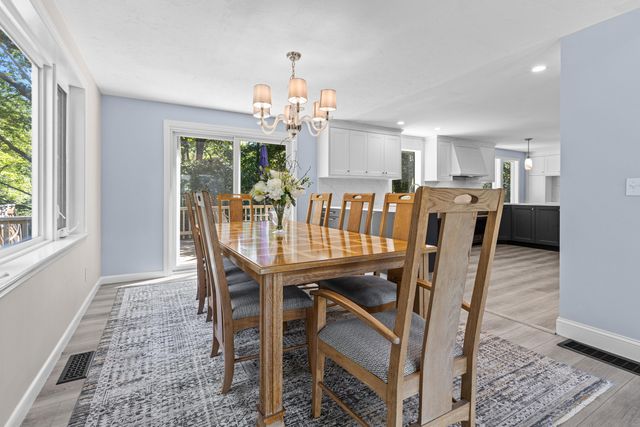 16 Alder Lane, North Falmouth, MA 02556