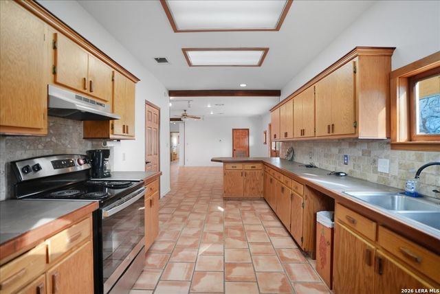 2309 FM 534, Mathis, TX 78368