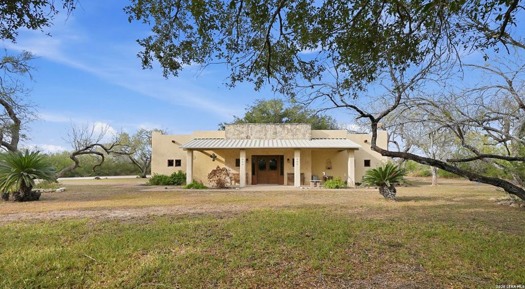 2309 FM 534, Mathis, TX 78368