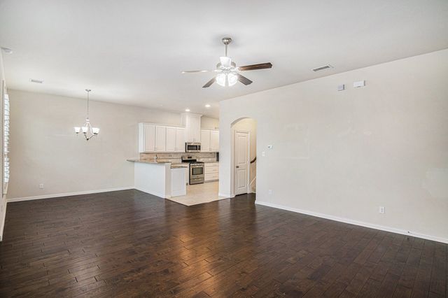 3916 Canton Jade Way, Arlington, TX 76005