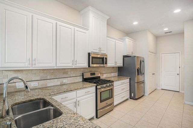 3916 Canton Jade Way, Arlington, TX 76005