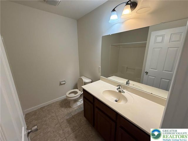 5133 Dogwood Trail, Upper Macungie Twp, PA 18104