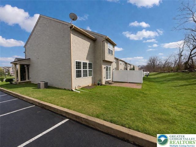 5133 Dogwood Trail, Upper Macungie Twp, PA 18104