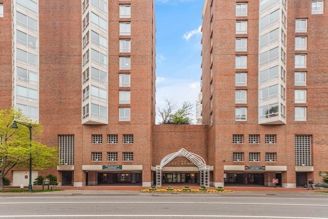 75-83 Cambridge Pkwy E502, Cambridge, MA 02142