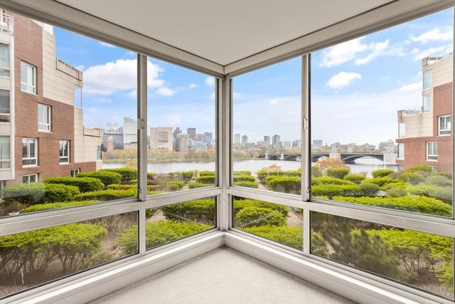 75-83 Cambridge Pkwy E502, Cambridge, MA 02142