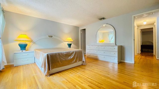 4702 Hana Road, Edison, NJ 08817