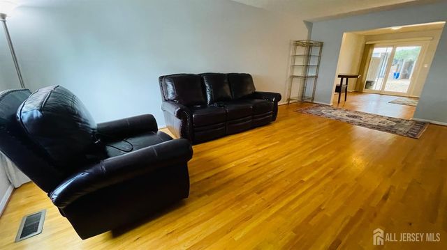 4702 Hana Road, Edison, NJ 08817