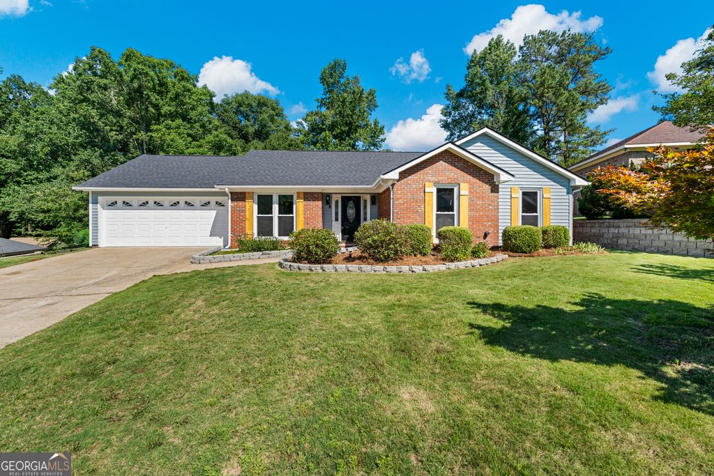 6020 WHITEHAVEN Drive, Columbus, GA 31909